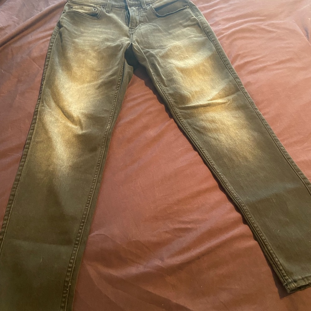 Guys Hollister straight jeans.
